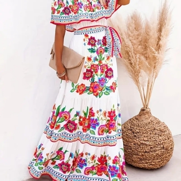 Floral Belted Tunic Style Maxi Dress - Picture 9 of 13